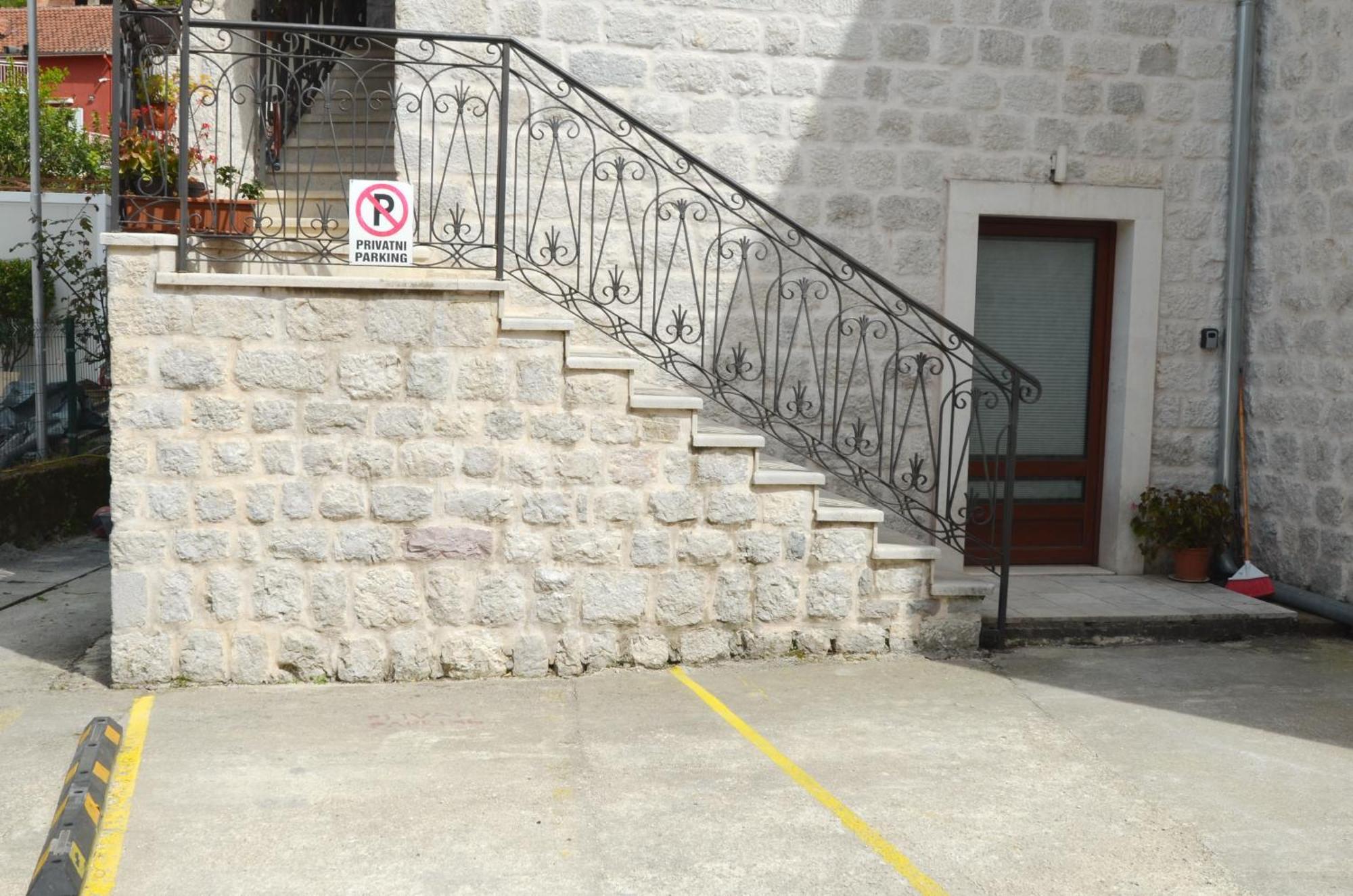 Fiumera Kotor Apartment المظهر الخارجي الصورة