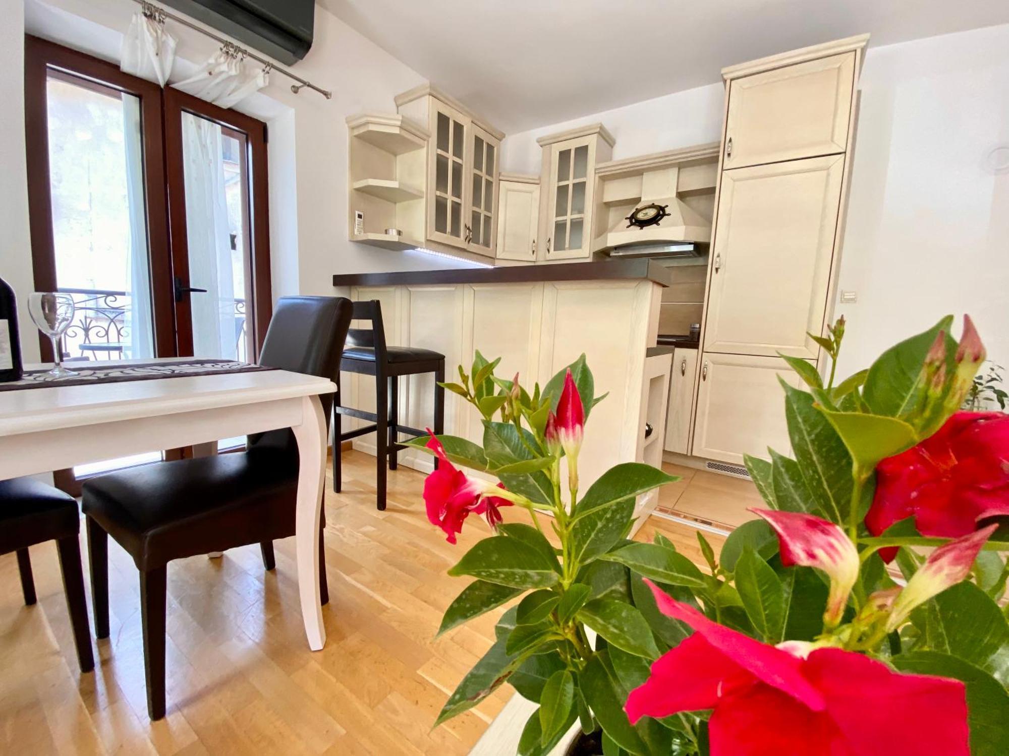 Fiumera Kotor Apartment المظهر الخارجي الصورة